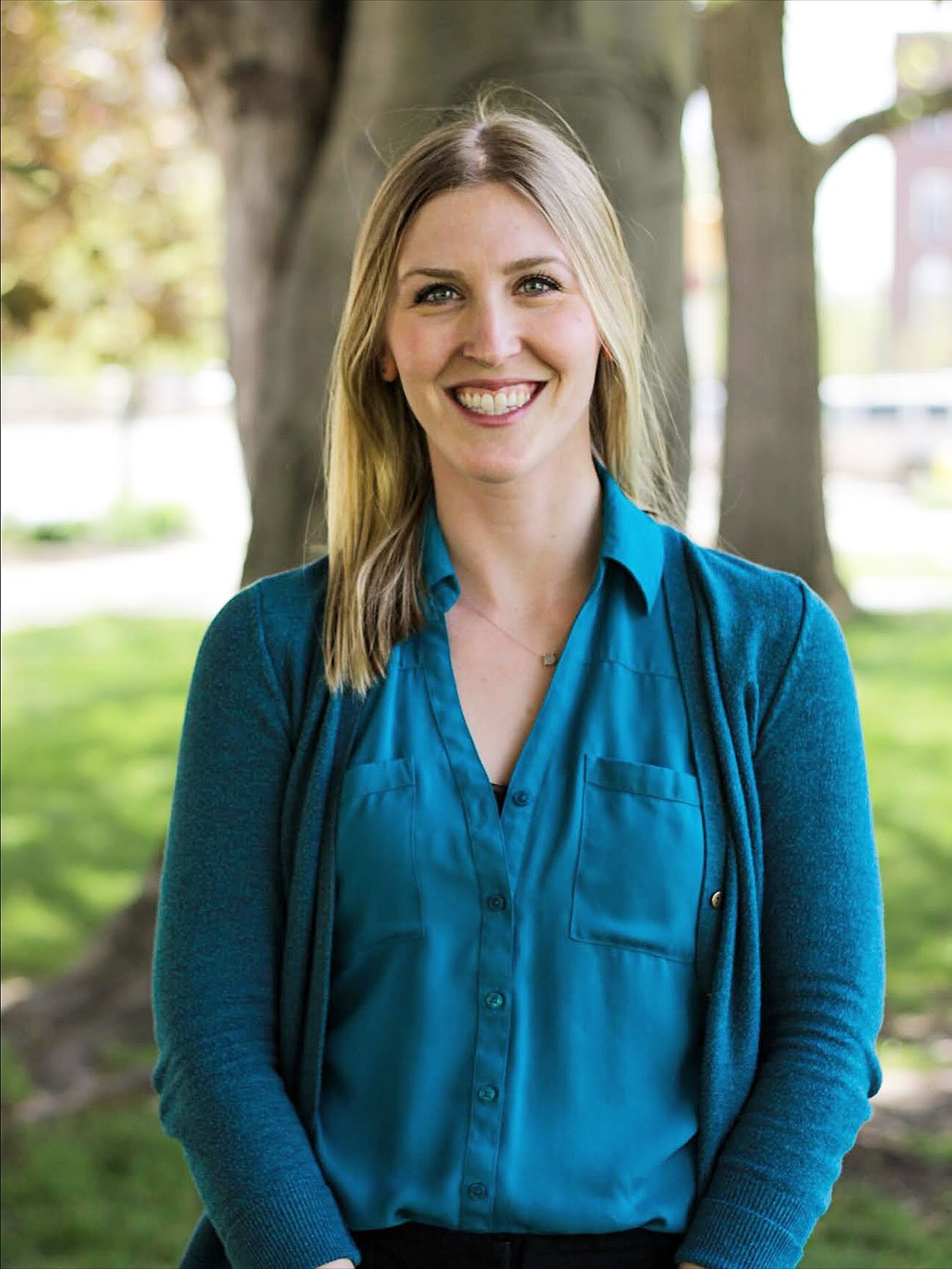 Amy Karana, owner of Pop & Prop Custom Balloon Decor and Backdrops